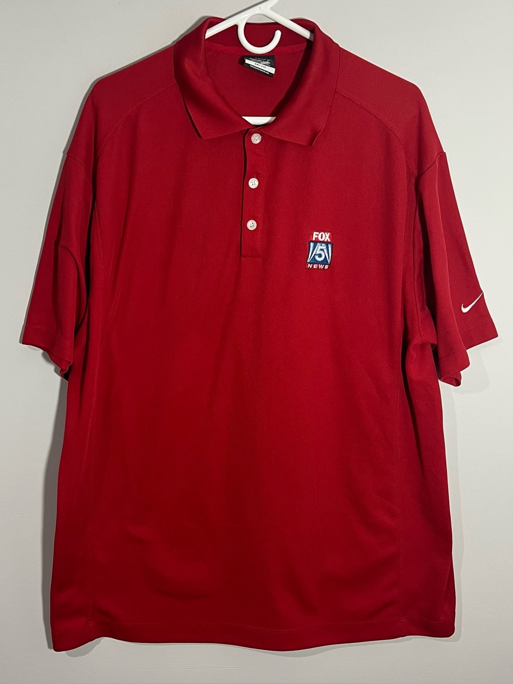 Nike Golf Fox 5 News Channel Logo Red Short Sleeve Polo Shirt Mens Extra Large
